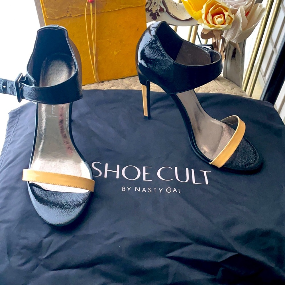 Shoecult Heels 6.5